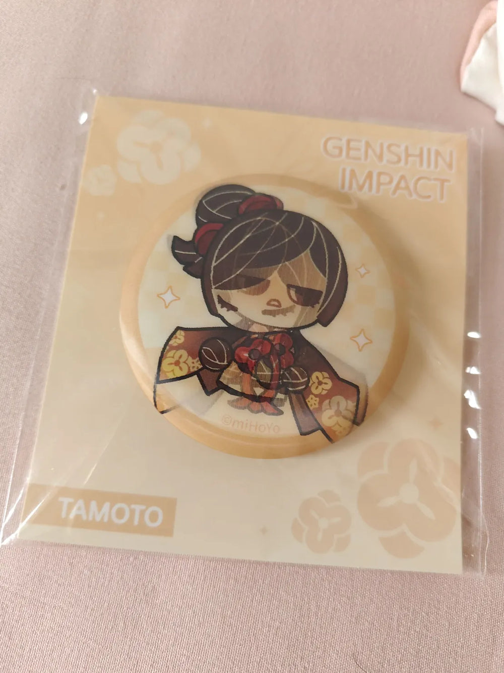 Genshin Impact Chiori Sleeve Series Badge & Acrylic Keychain