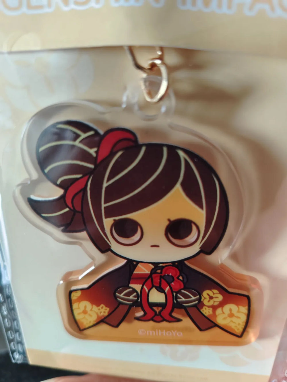 Genshin Impact Chiori Sleeve Series Badge & Acrylic Keychain