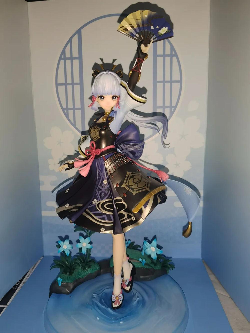 Figurine Genshin Impact Frostflake Ver. Échelle 1/7 – Kamisato Ayaka