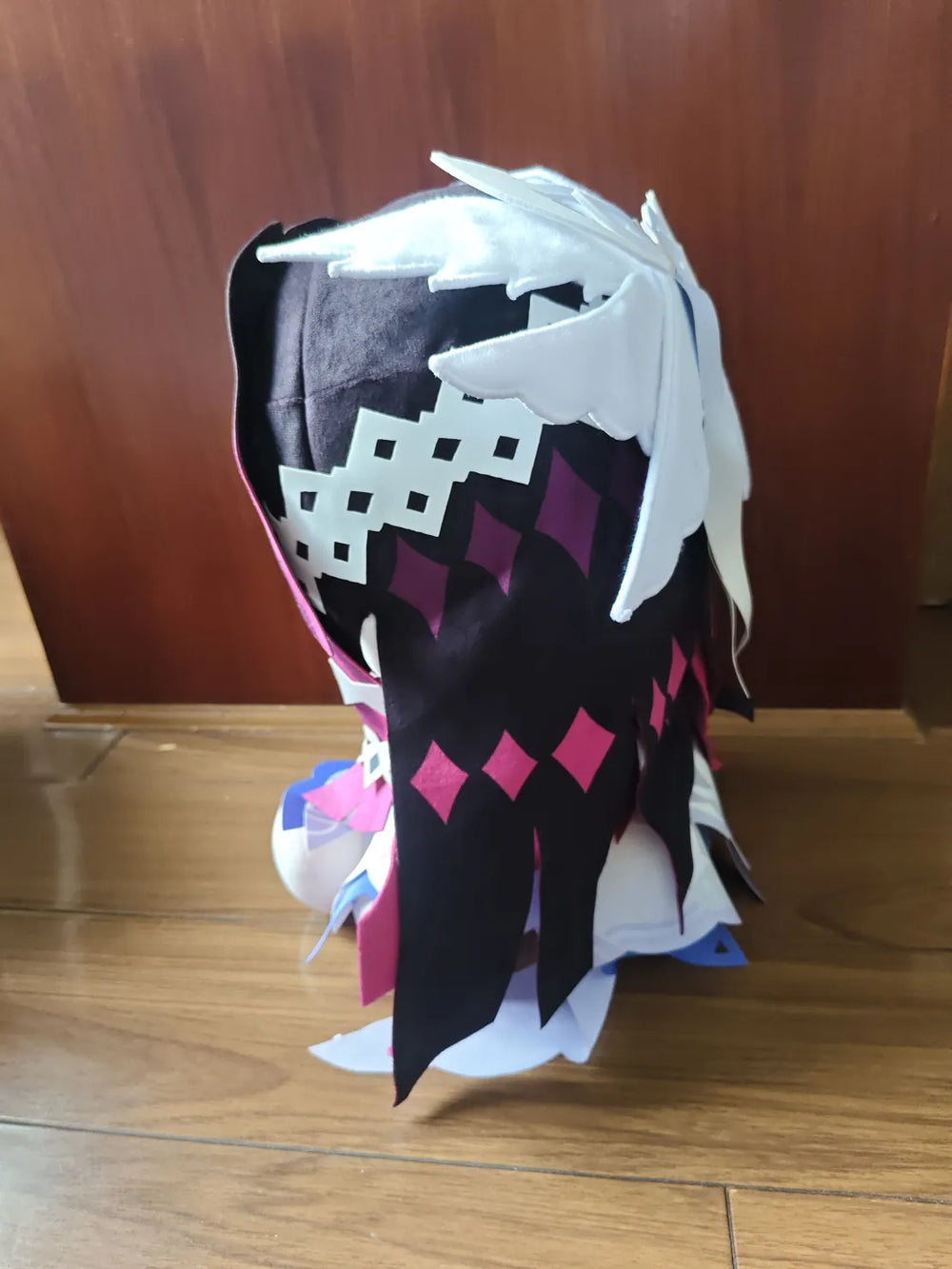 Genshin Impact A Promise Kept Series Peluche Sentado de Columbina