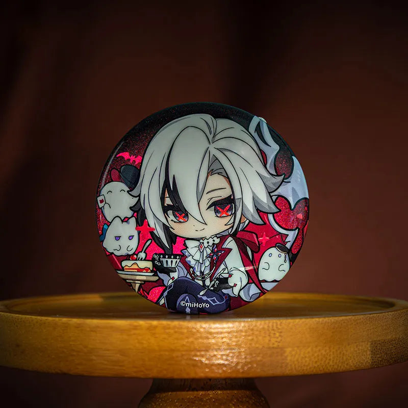 Genshin Immernachtreich Reverie Series badge display featuring reflective and glow effect designs