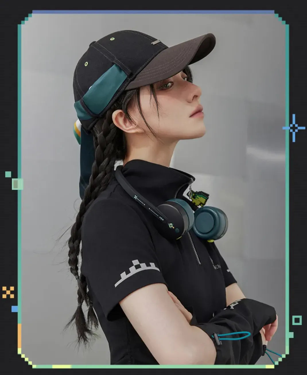 Rechargeable neck fan suitable for daily use