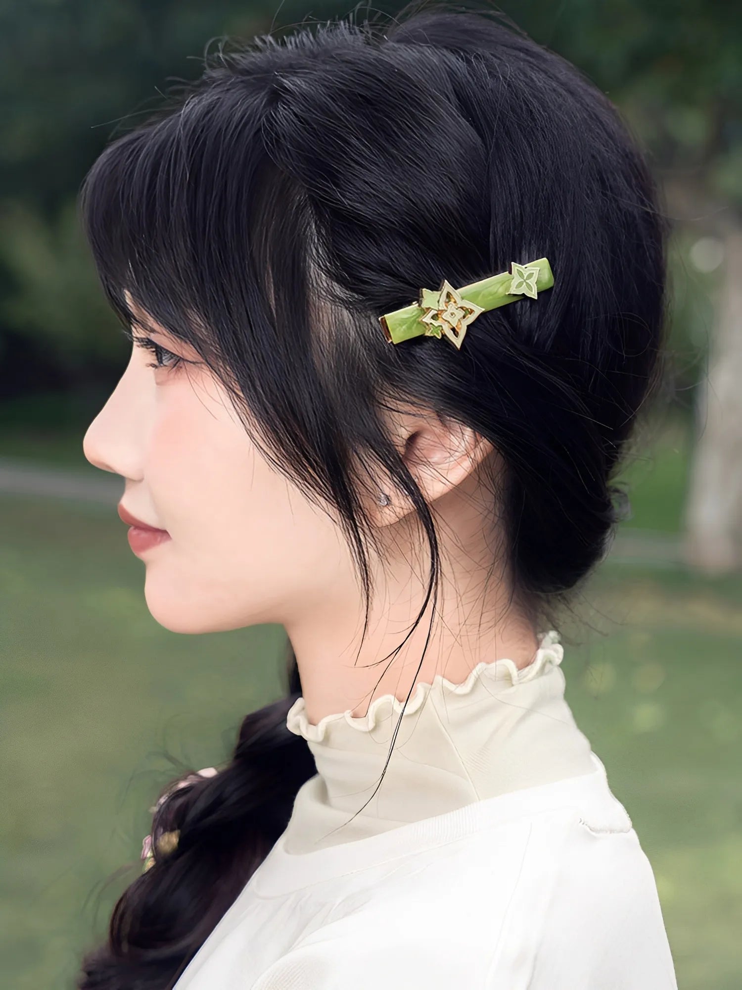 Genshin Impact Nahida themed hair clip green floral design front view