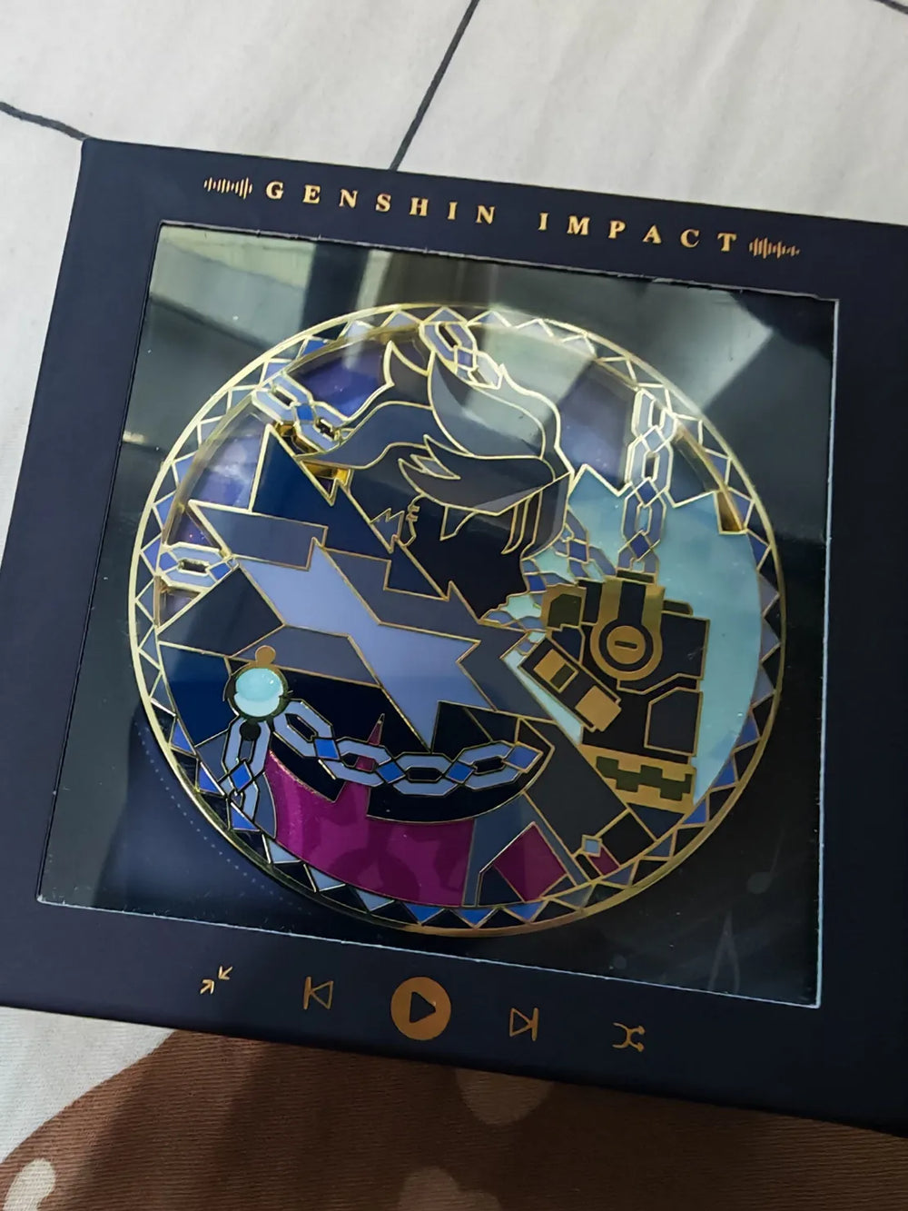 Genshin Impact Rainbow Invitation Série Badge Métallique