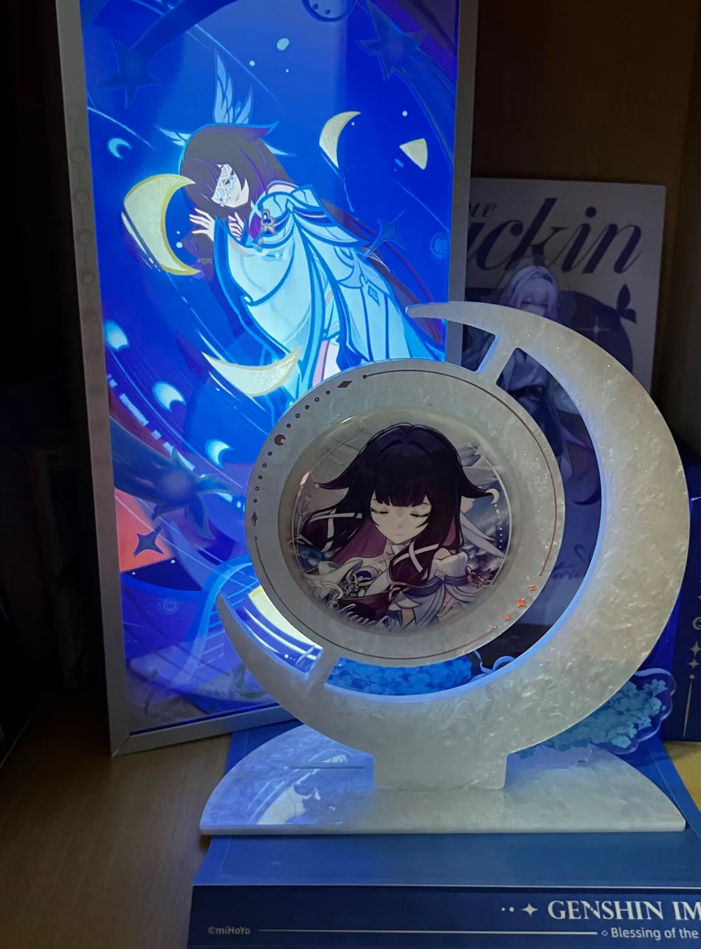 Genshin Impact Blessing of the Welkin Moon Series – Cuadro de Luz Acrílico