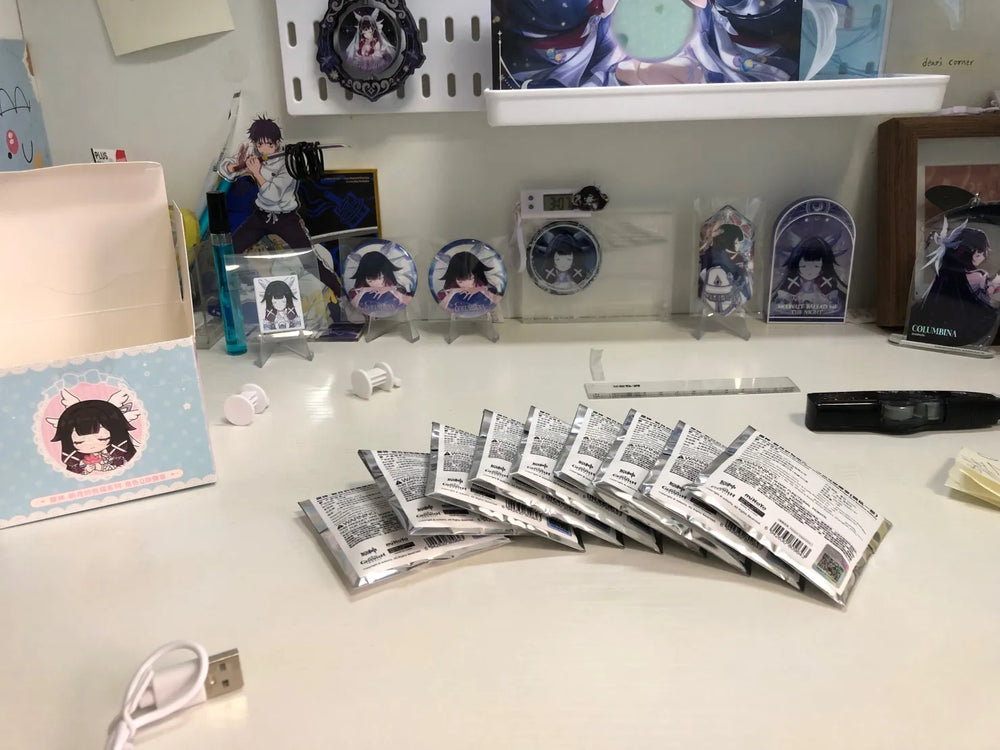 Genshin Impact Blessing of the Welkin Moon Series Badge Blind Box
