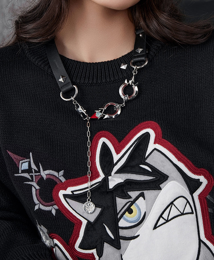 Close-up of Wriothesley themed necklace with leather straps and metal chain accents
