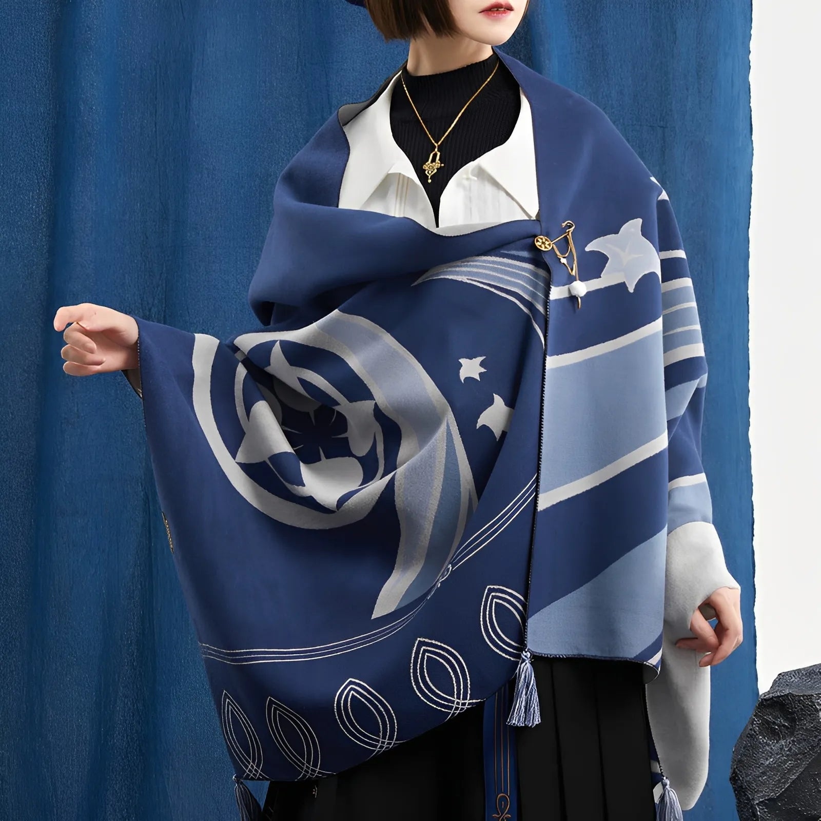 Wanderer brooch cosplay outfit front styling look