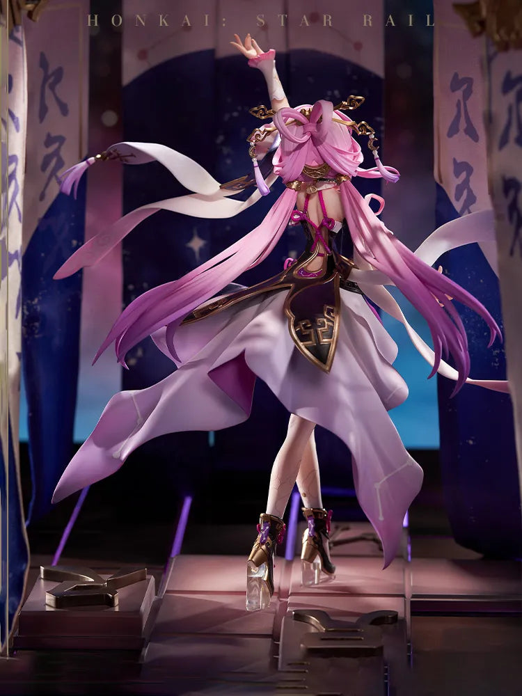 Fu Xuan collectible figure with flowing pink hair and detailed costume