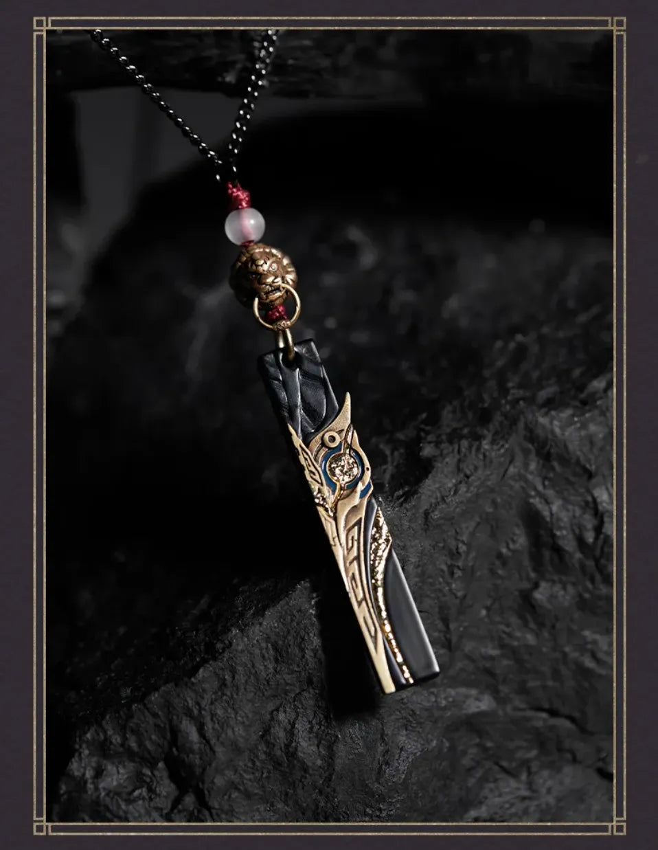 Close-up of the Starfall Reverie Impression Necklace pendant