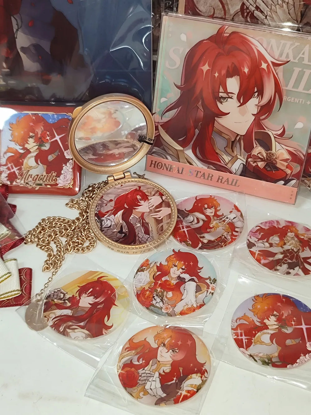 Honkai: Star Rail Peerless Beauty Series Pocket Watch-Style Metal Charm