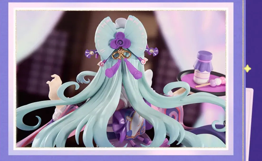 Hair and accessory details of Yumemizuki Mizuki figure