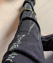 M**la