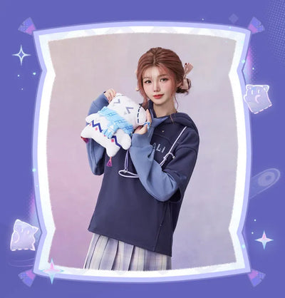 Soft plush material and embroidered details of the Citlali mini bag