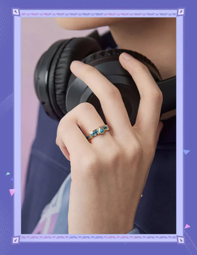 Close-up craftsmanship of the Citlali turquoise ring
