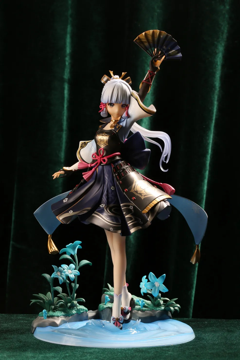 Figurine Genshin Impact Frostflake Ver. Échelle 1/7 – Kamisato Ayaka