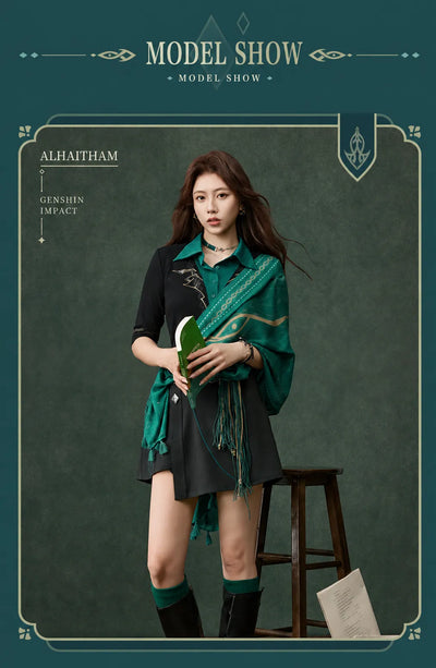 Female model wearing the Genshin Impact Alhaitham themed shoulder scarf