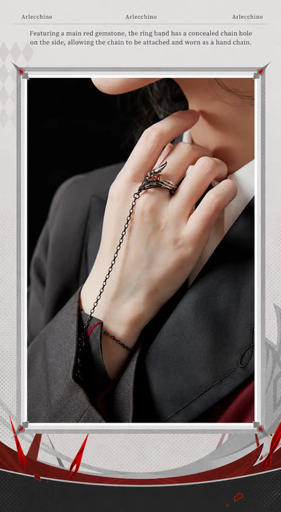 Arlecchino necklace pendant styling view