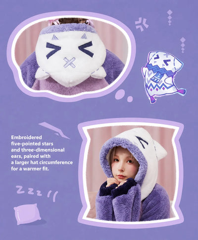 Oversized hood with embroidered ears
