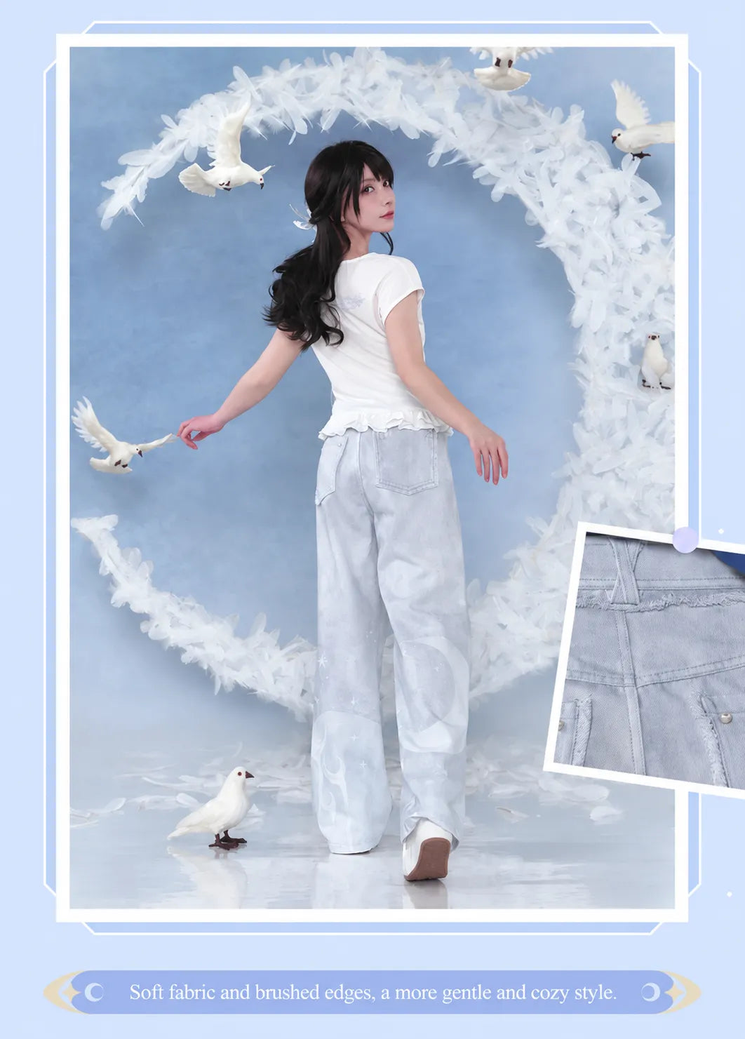 Columbina printed pants curved front pocket and pearl accent