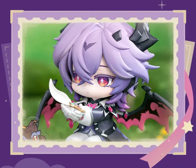 Durin chibi figure with pink and black wing details