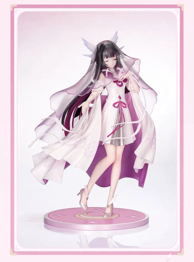 Columbina figure detachable headdress detail