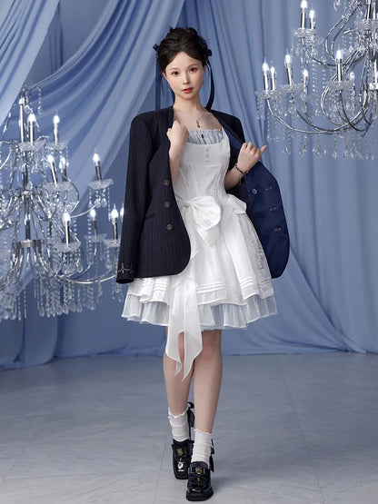 Elegant Fontaine themed casual jacket with tailored silhouette