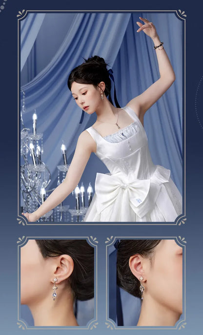 Clip on earrings with ribbon decorations