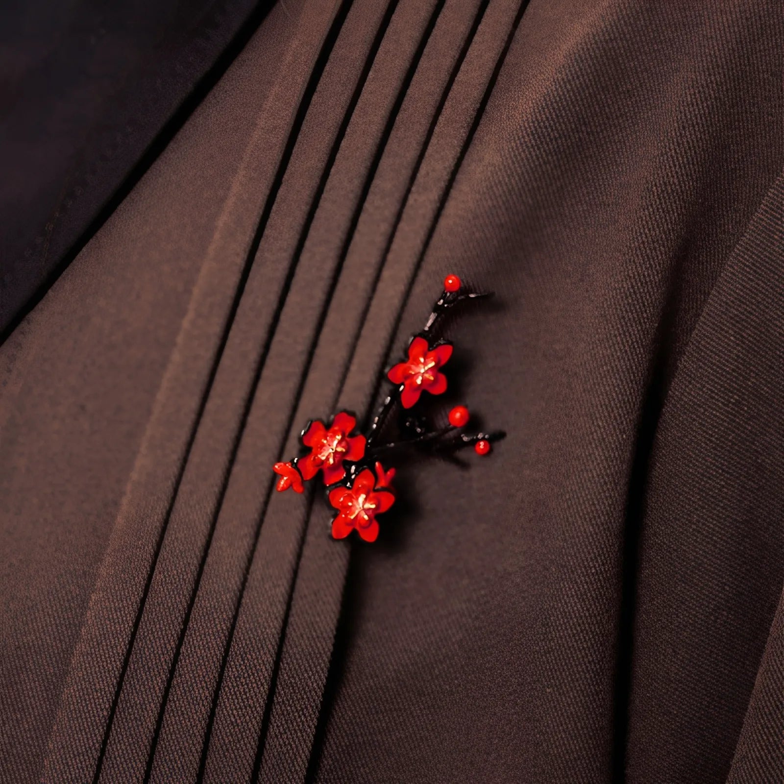 Hu Tao brooch back pin structure secure fastening design