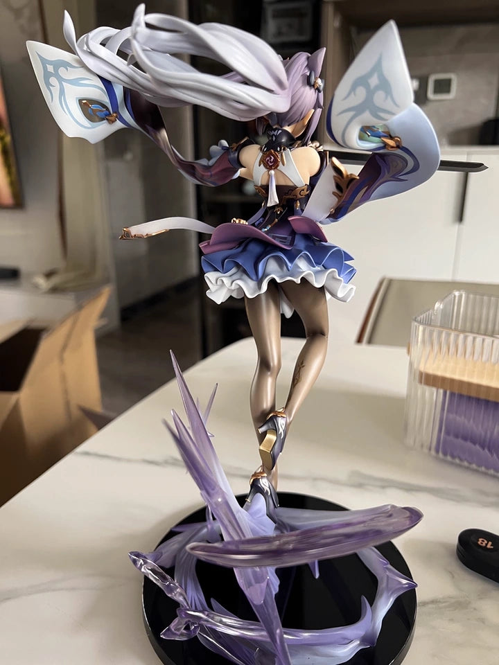 Final customer display photo of Keqing Genshin Impact figure on shelf