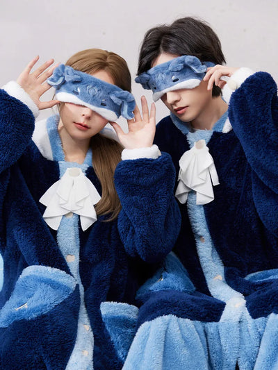 Genshin Impact Neuvillette Themed Impression Series Robe couple model display