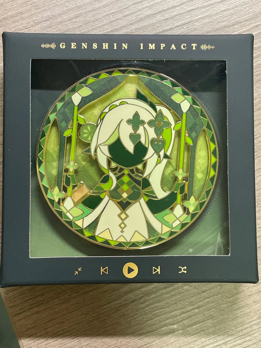 Genshin Impact Rainbow Invitation Série Badge Métallique