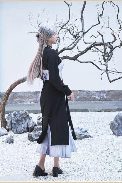 Genshin Impact Shenhe themed fashion accessories including bracelet scarf and outerwear details