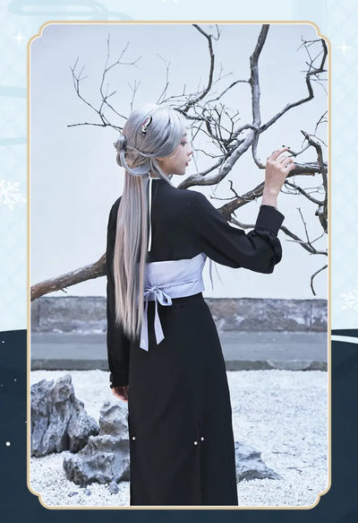 Decorative accessory and tassel details on Genshin Impact Shenhe themed outfit
