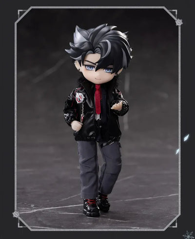Wriothesley action figure displayed with interchangeable hand parts and outfit
