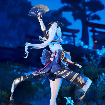 Genshin Ayaka Frostflake figure side angle elegant movement and design
