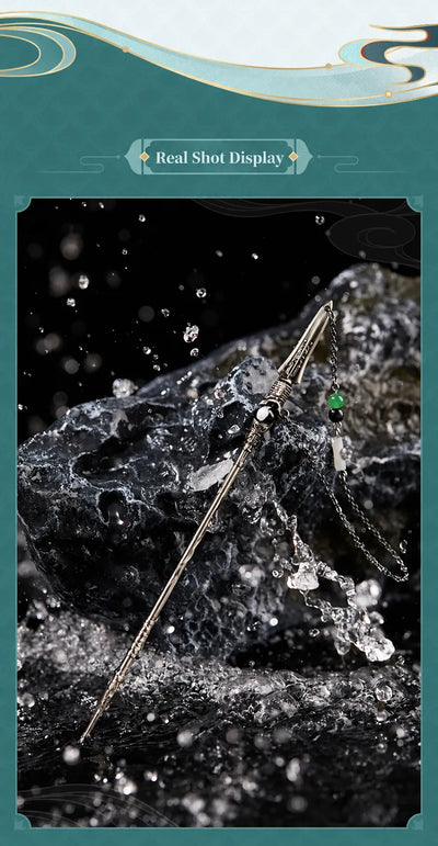 Dan Heng Imbibitor Lunae Hair Stick worn in traditional Chinese bun hairstyles with decorative dangling beads