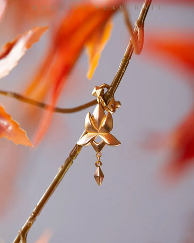 Honkai Star Rail Dan Heng Imbibitor Lunae Impression Series Water Lotus Ear Cuff with gold lotus design