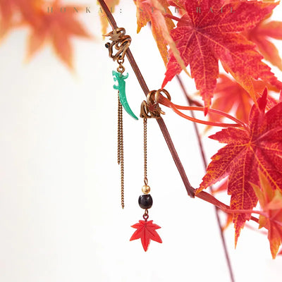 Dan Heng Impression Series jewelry featuring green decorative ear clip with connecting chain