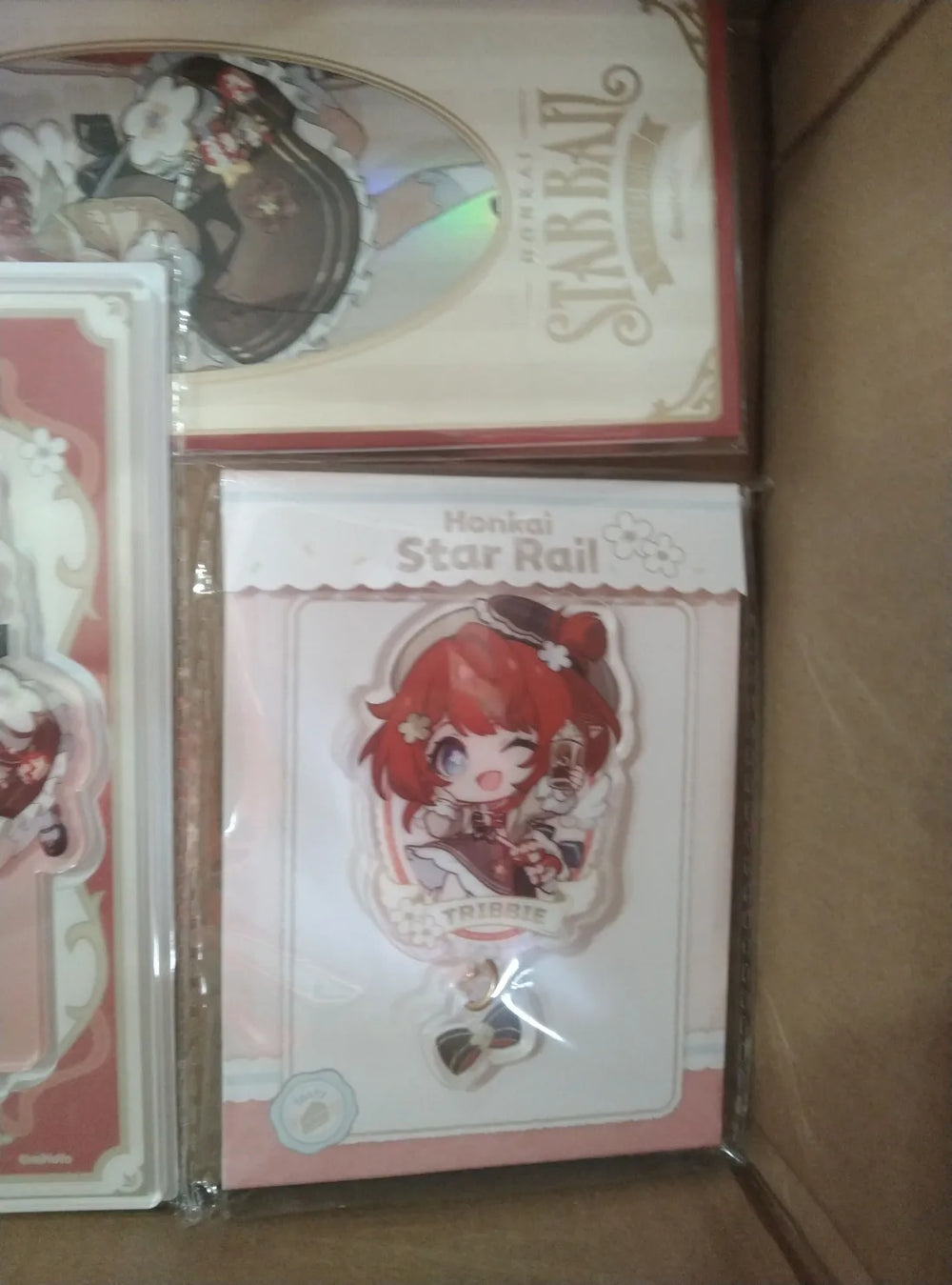 Honkai: Star Rail Express Travel Notes ちびキャラアクリルチャーム – Tribbie & Aglaea