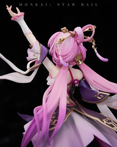 Fu Xuan scale figure featuring intricate sculpting and flowing ribbons