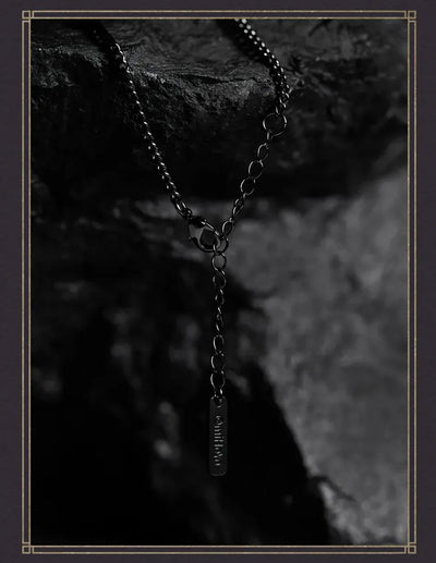 Detachable keychain accessory included with the necklace