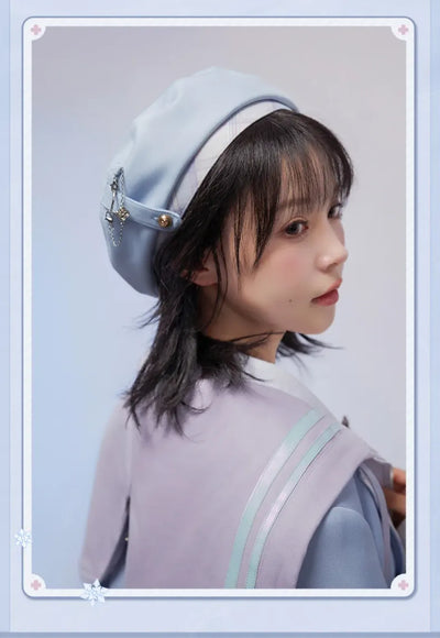 March 7th beret detachable floral chain and metal nameplate details
