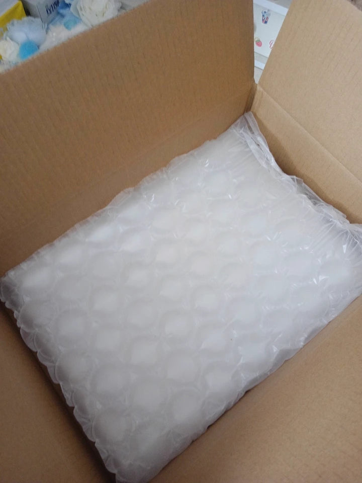 Protective bubble wrap packaging for Honkai Star Rail Phainon acrylic standee