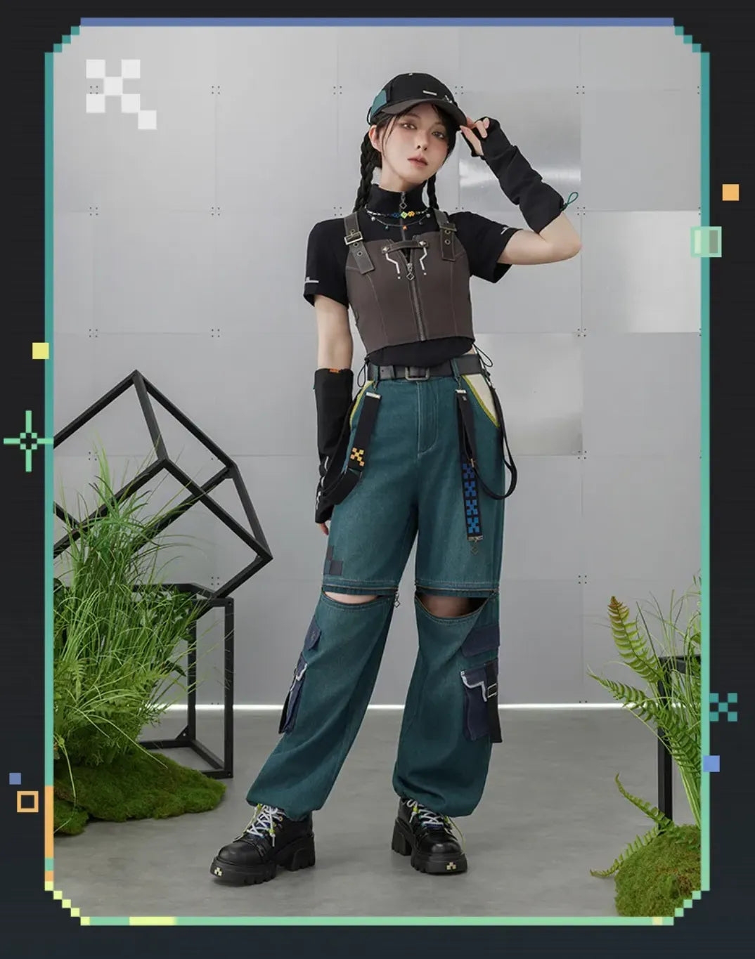 Model wearing back view display